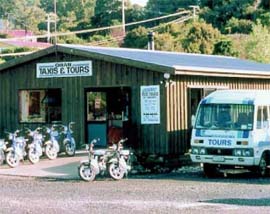 Bus tours on Stewart Island, New Zealand